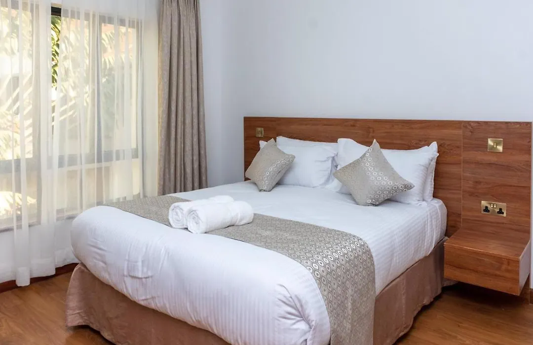 Cysuites Apartment Hotel-1