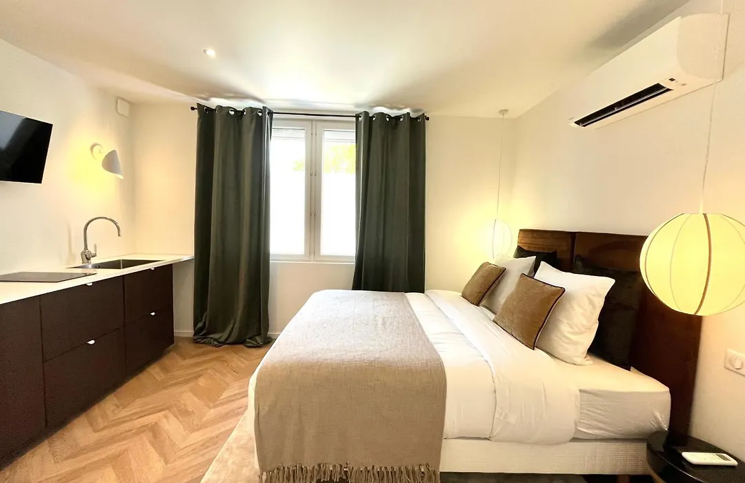 La Maison De Reina-1