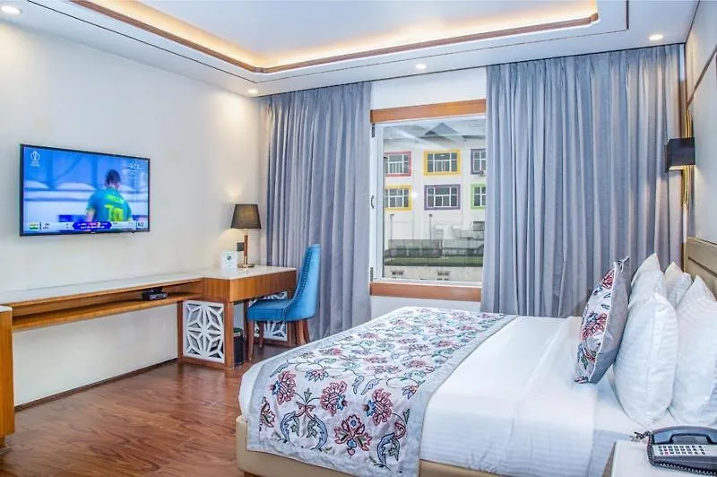 Lemon Tree Hotel Srinagar-1