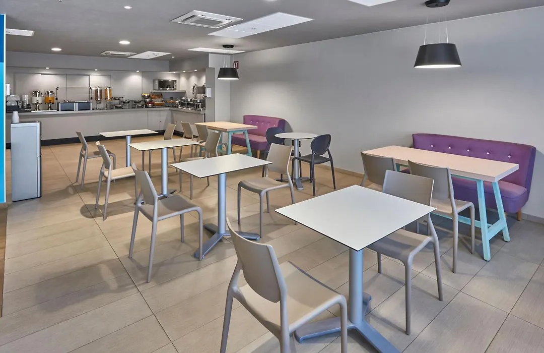 City Express By Marriott Suites Toluca-1