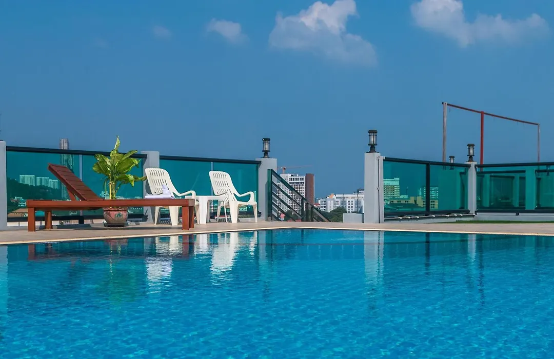 Iris Palace-1