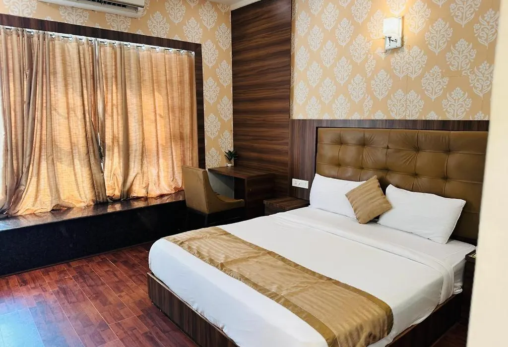 Hotel Bkc Mannat-1