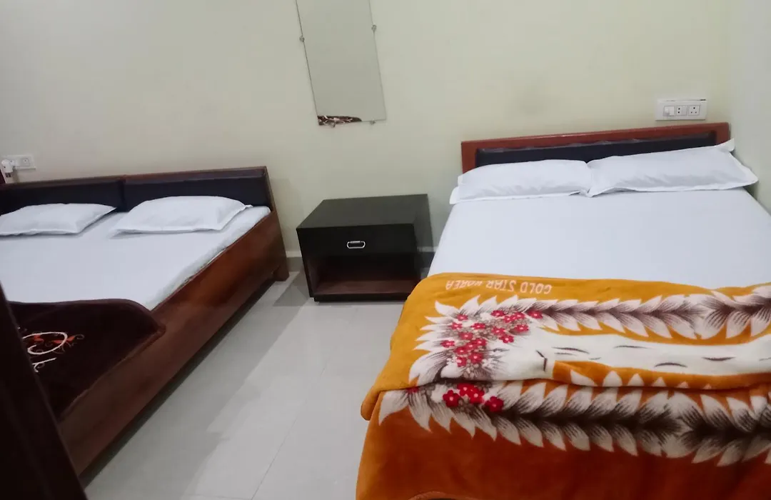 Gajanan Hotel-1
