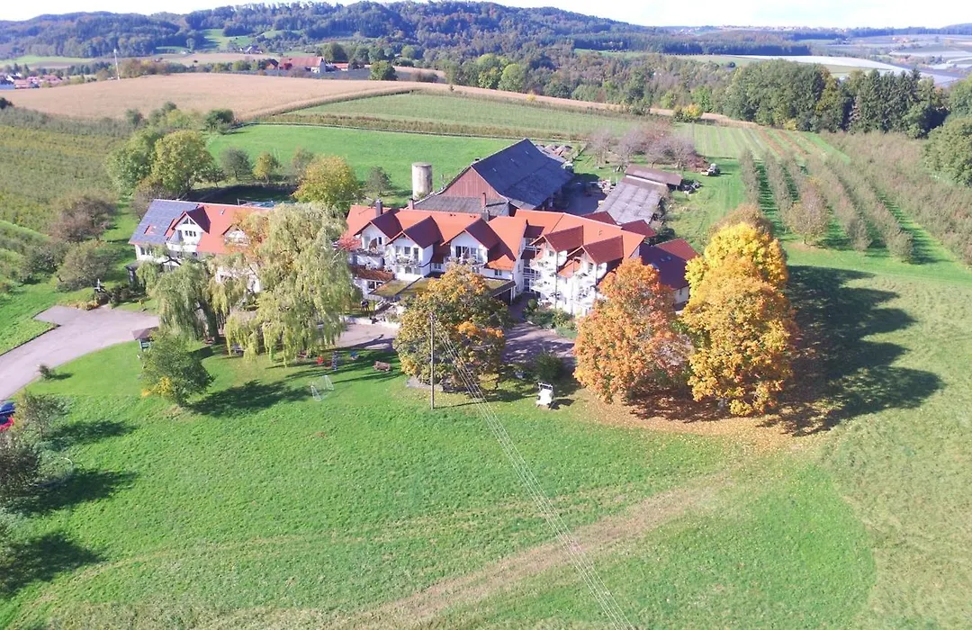 Landhotel Schellenberg-1