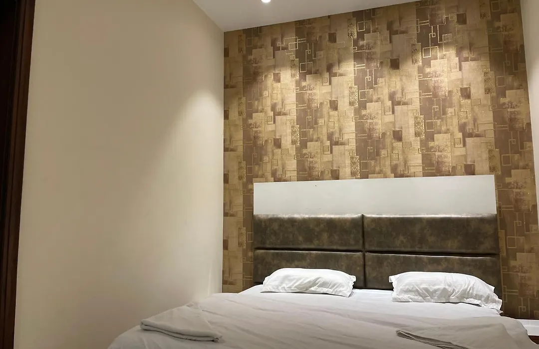 Hotel Paradise Dream-1