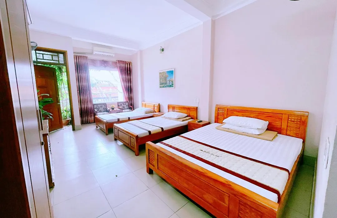 Khach San Da Vang - Golden Stone Hotel-1