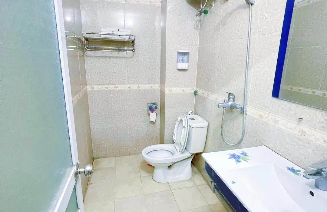 Khach San Da Vang - Golden Stone Hotel-1