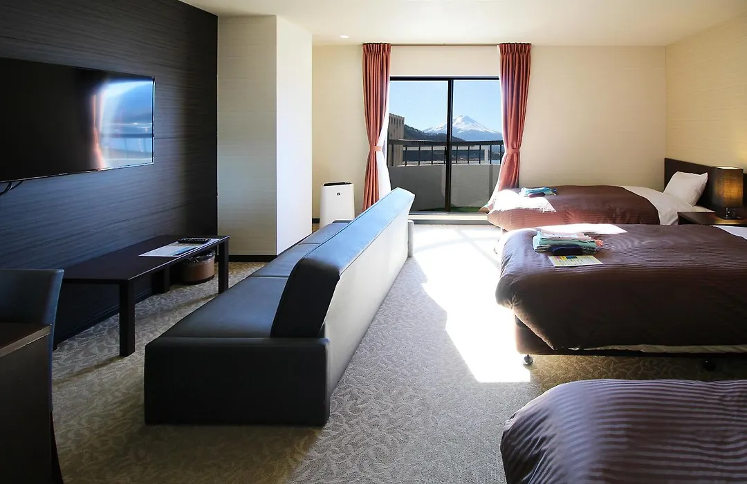 Hotel New Century-1