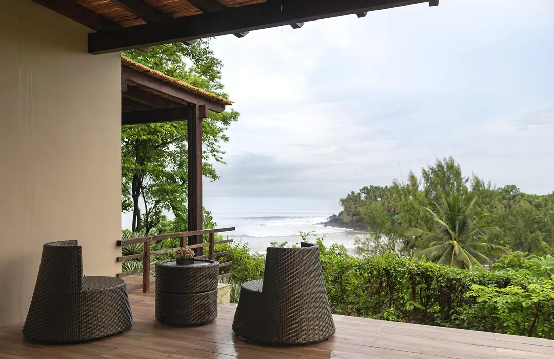 Las Flores Resort-1