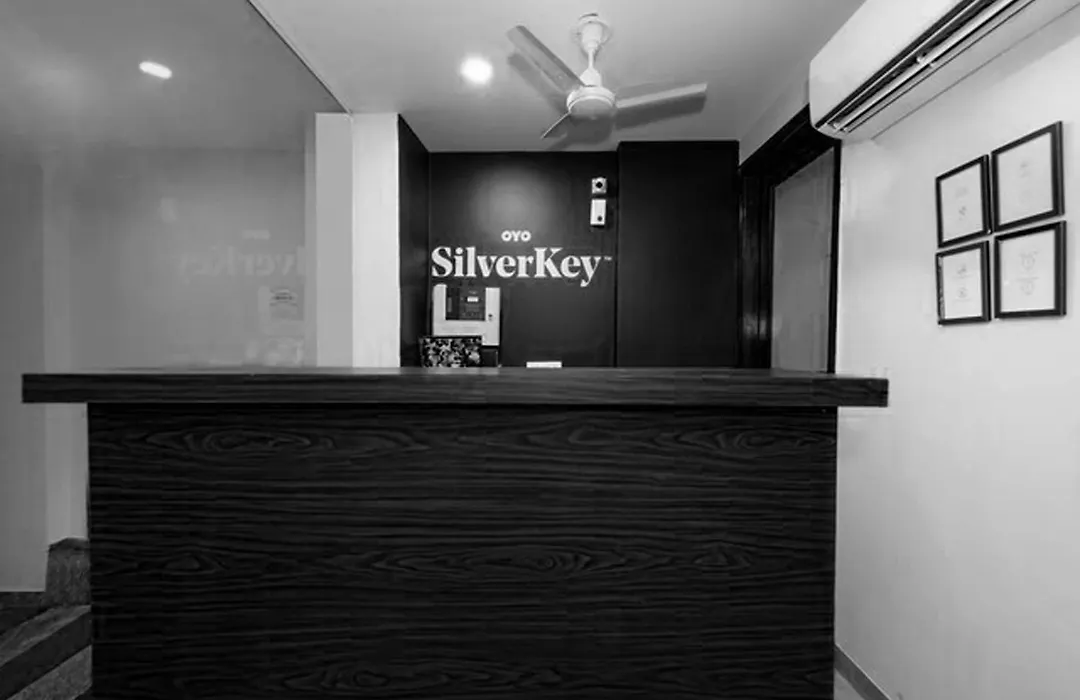 Hotel O Earth Villa Near Bestech Central Square Mall-1