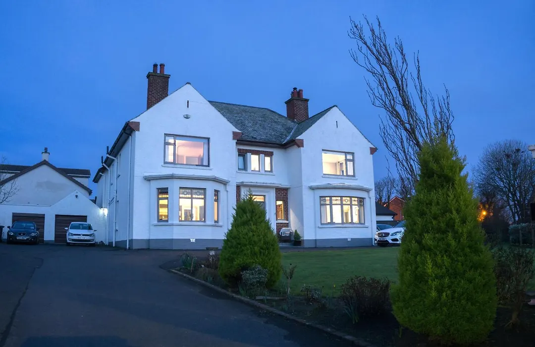 Larkhill House-1