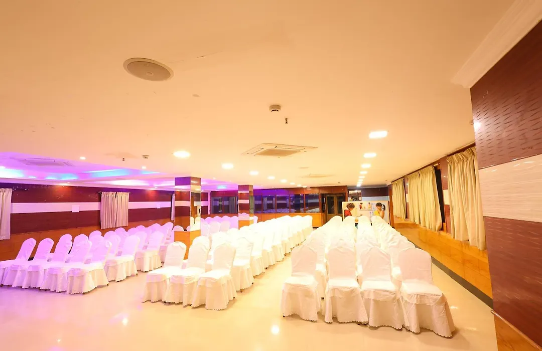 Hotel Pvk Grand Dindigul-1