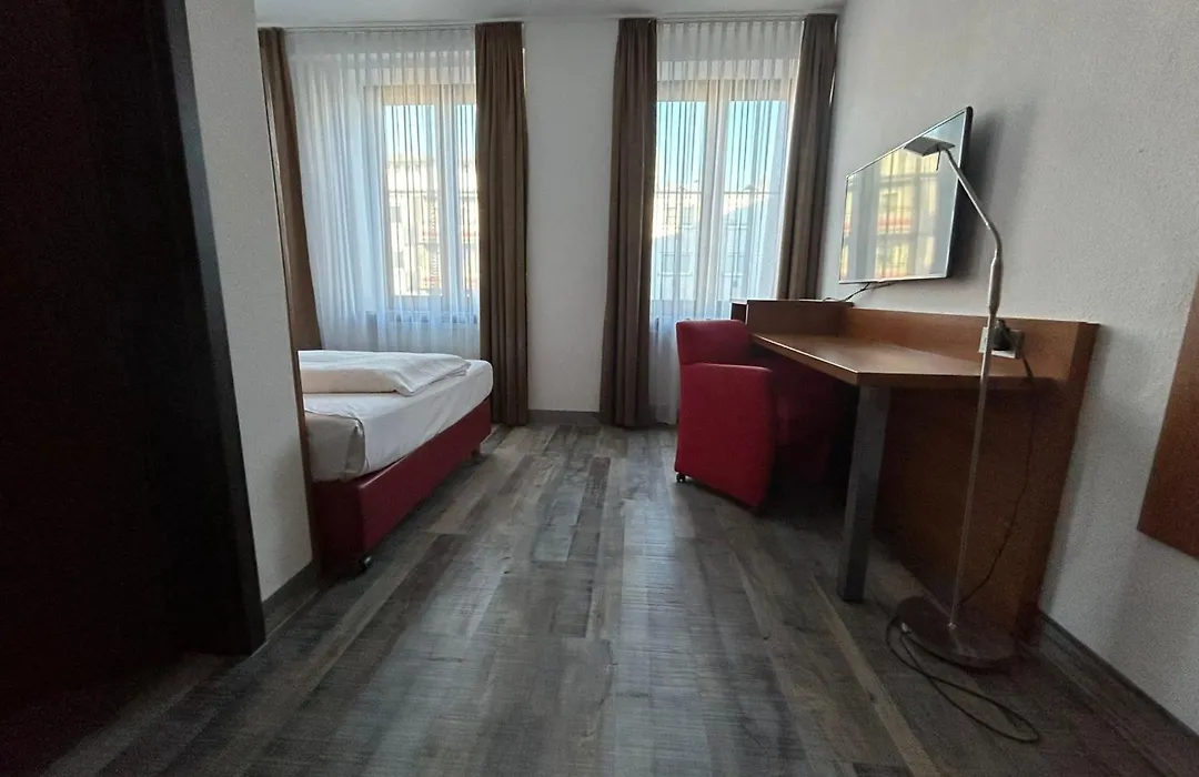 Hotel Fackelmann-1