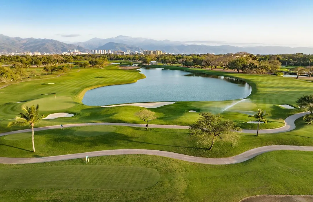 Grand Luxxe With Free Golf-1