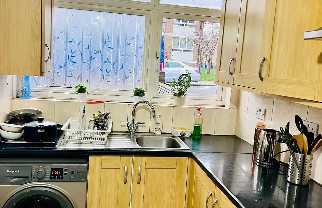 Stunning Double Room Sw2 Near To Brixton-1