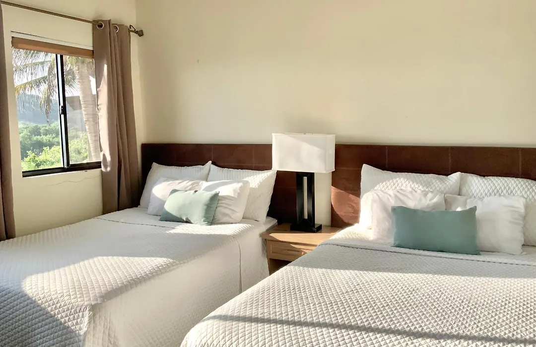 Paradise Surf Hotel-1