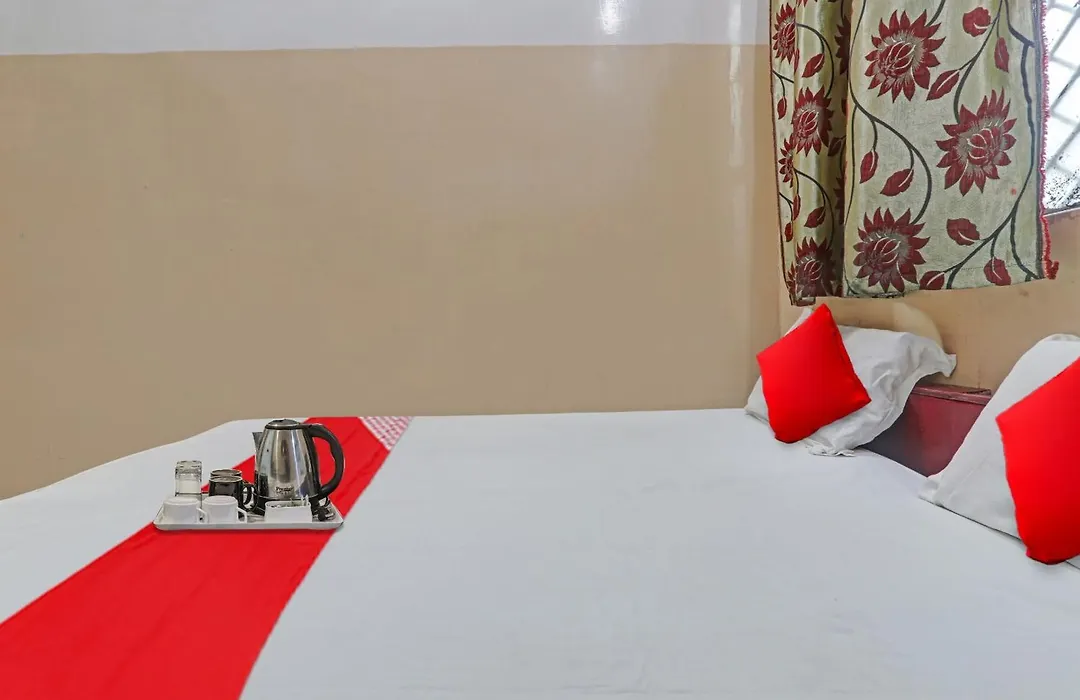 Flagship Hotel Narayani Palace-1