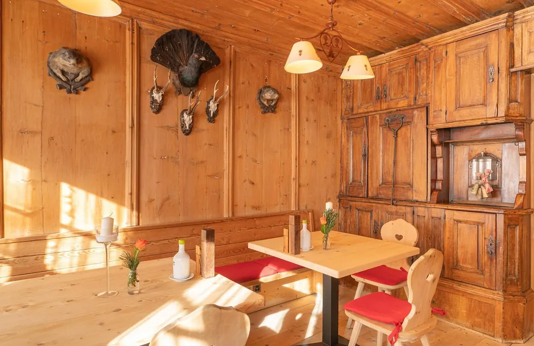 Gasthaus&Hotel Berninahaus-1