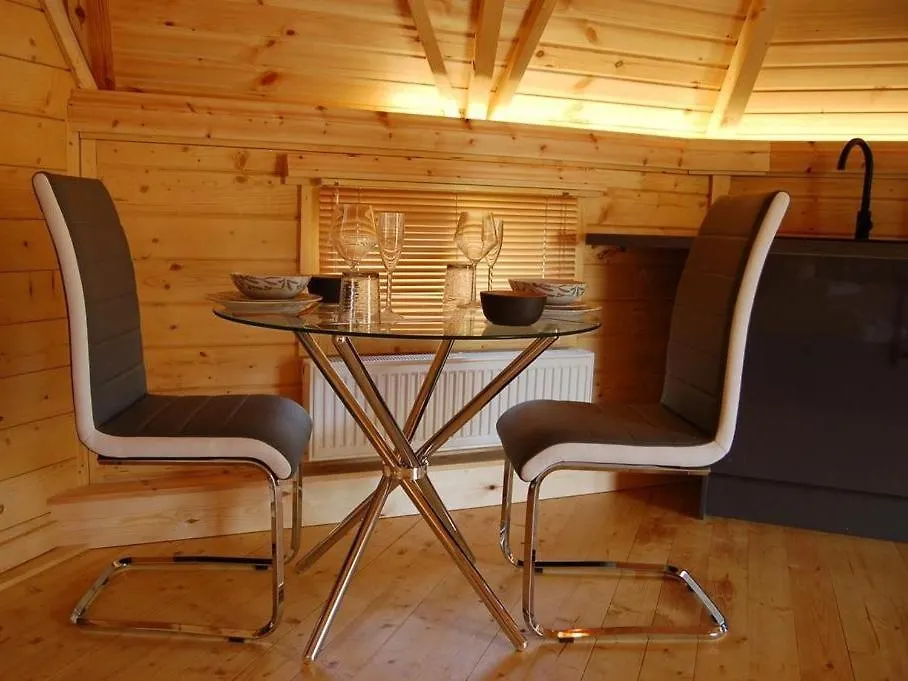 Romantic Rural Retreats-1