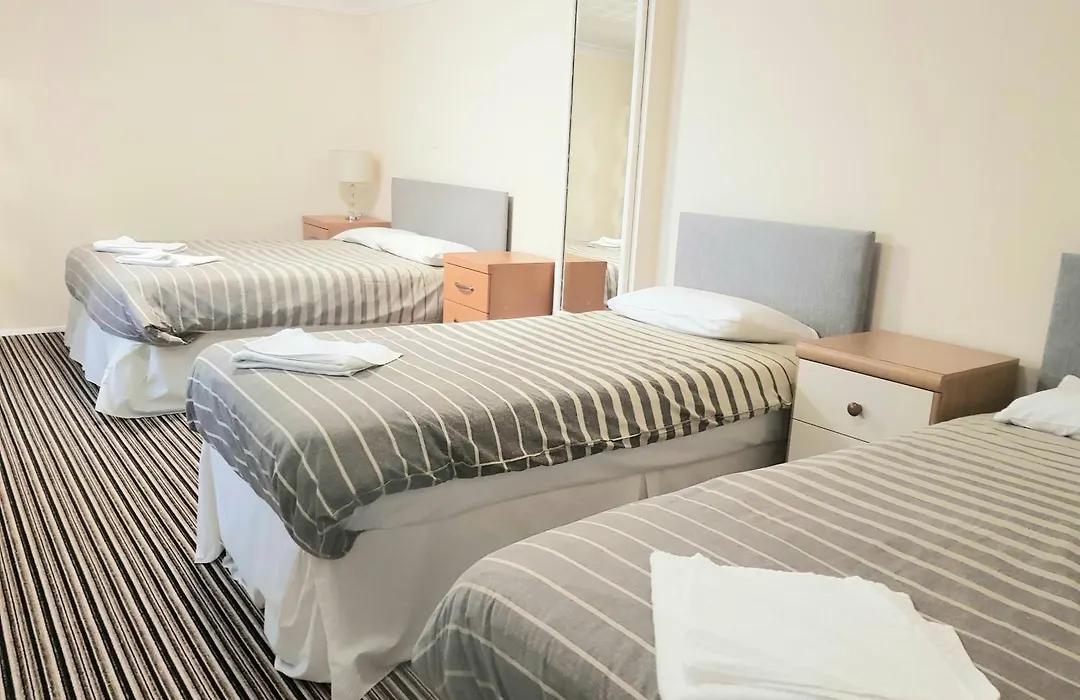 Malvern Hotel-1