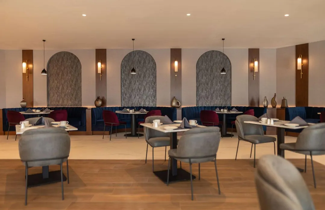 Radisson Blu Hotel, Amman Galleria Mall-1