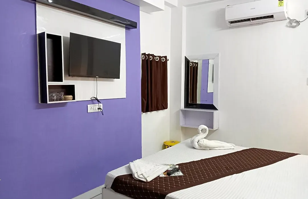 Hotel Green Leaf-1