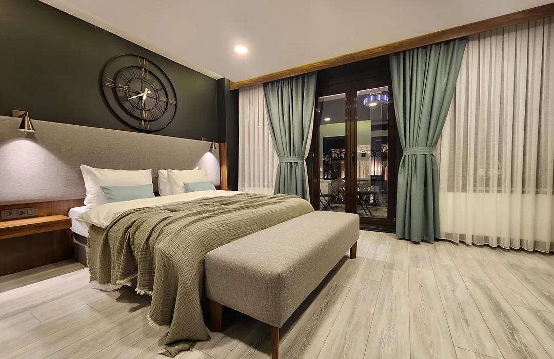 Taksim Landhouse Hotel 1 Min To Taksim Square-1