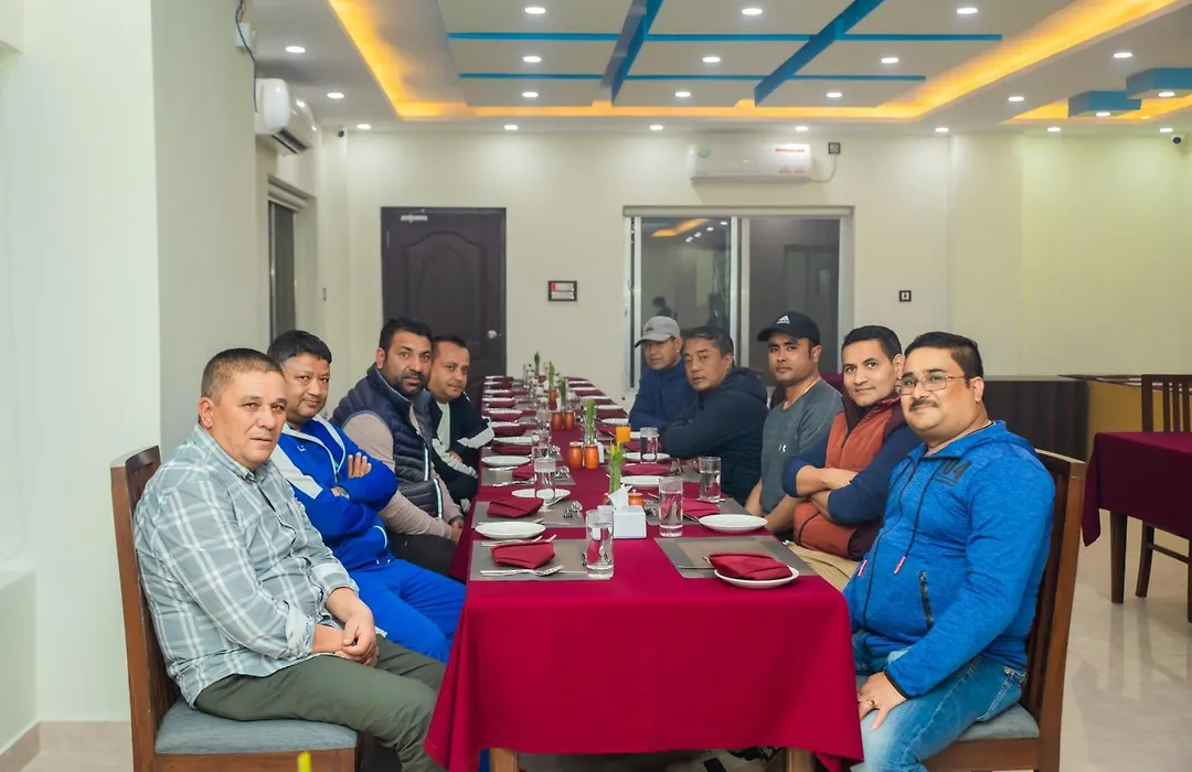 Pauwa Airport Hotel-1