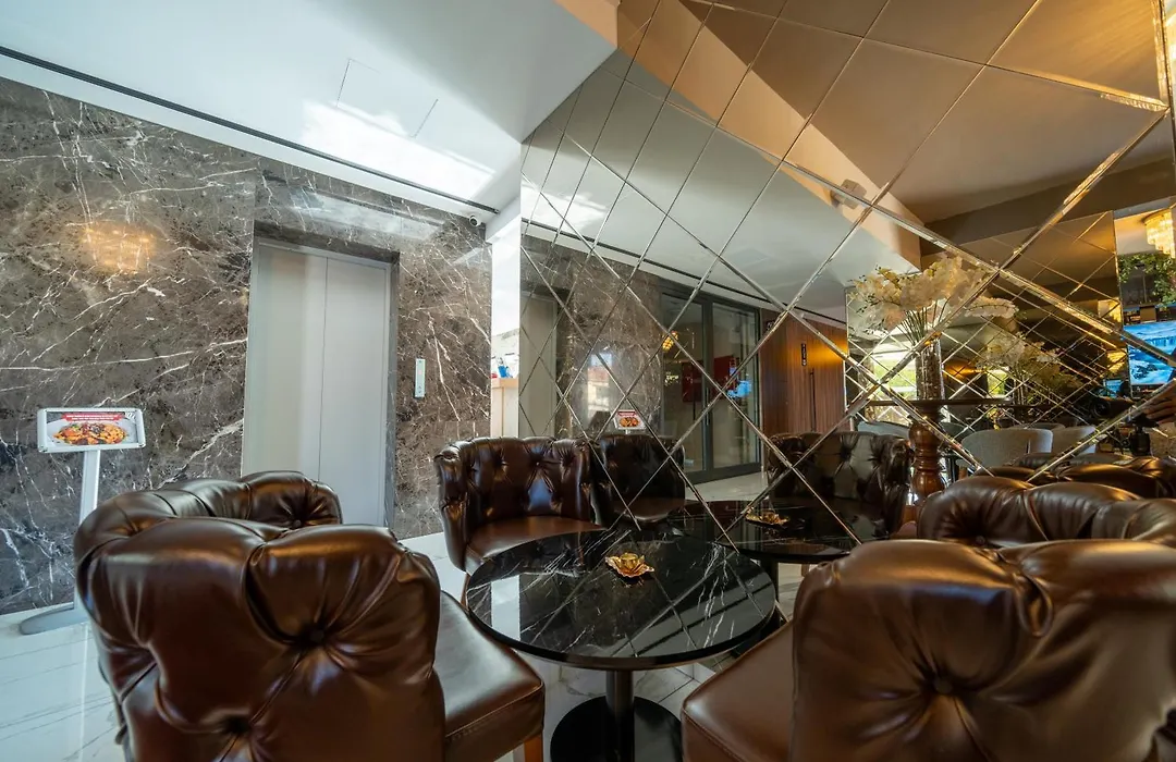 Sky Roof Hotel-1