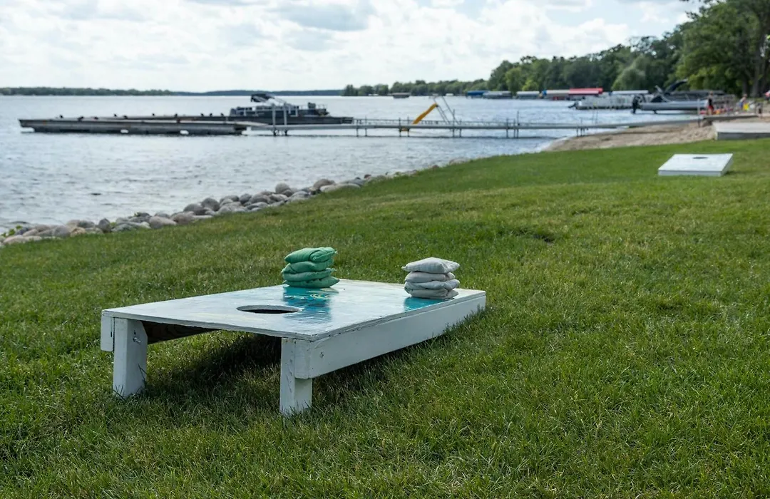 Holiday Inn Detroit Lakes - Lakefront By Ihg-1