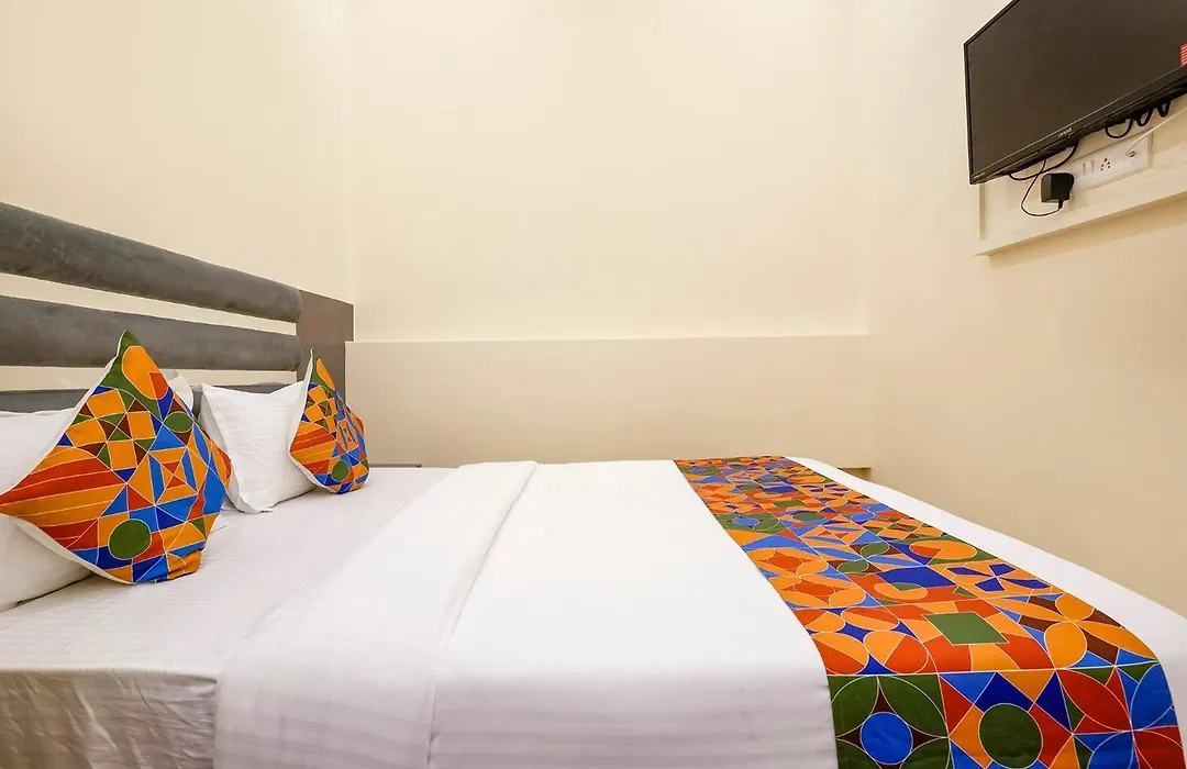 Fabhotel Freedom International - Nr Mumbai International Airport-1