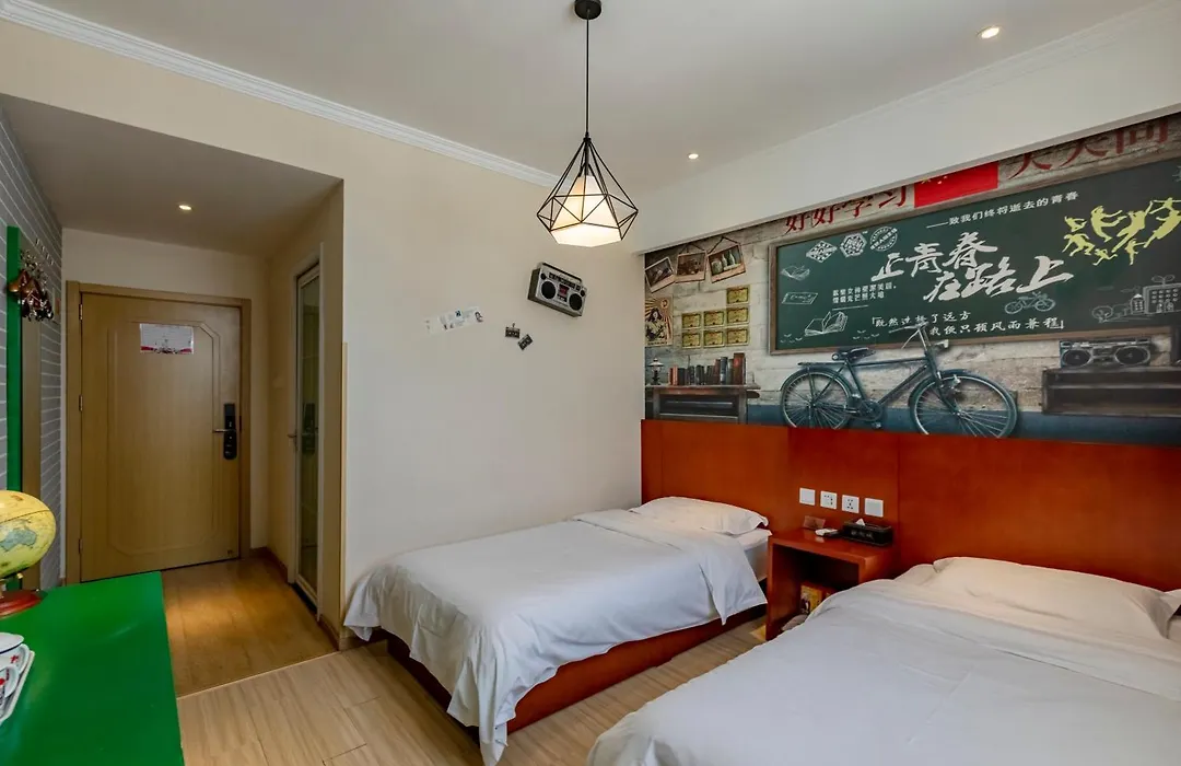 Happy Dragon Alley Hotel: City Center Charm with Free Coffee & Tourist Services-1