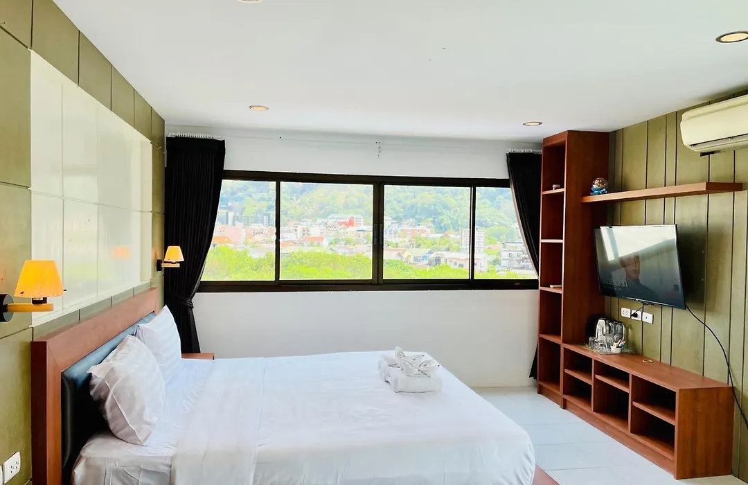Good Nice Hotel-1
