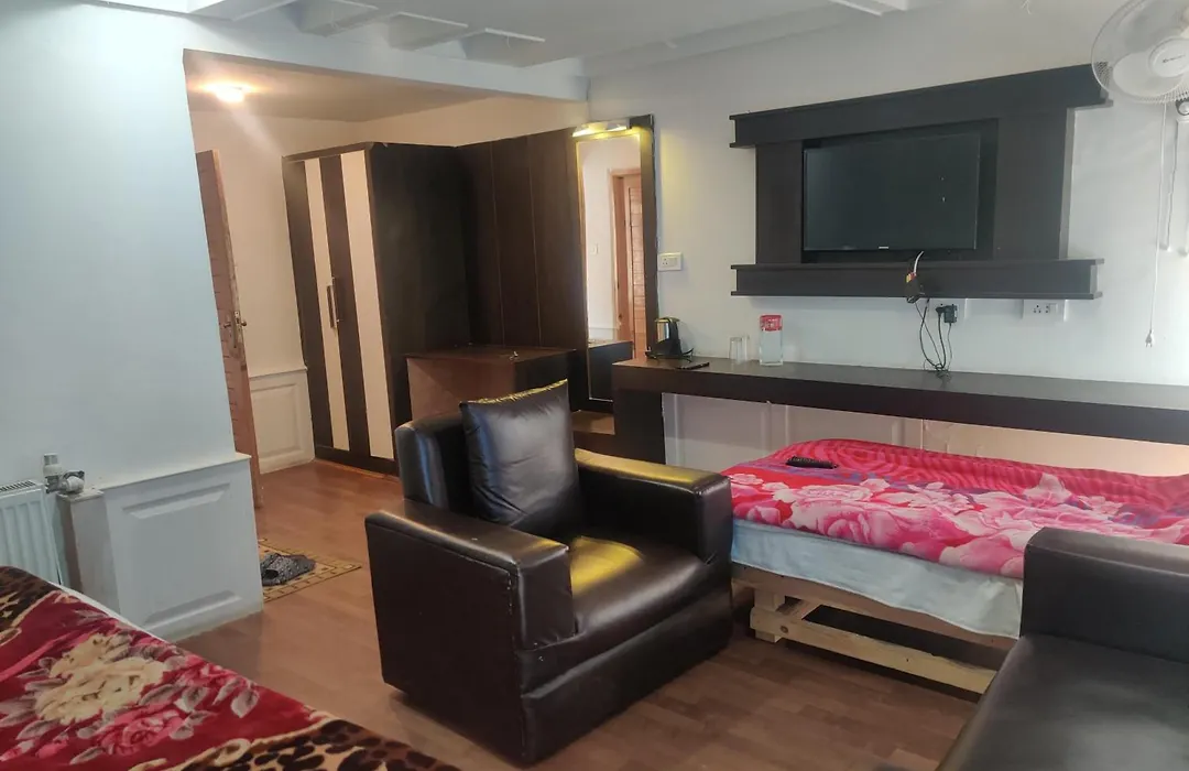Hotel Grand Akbar-1