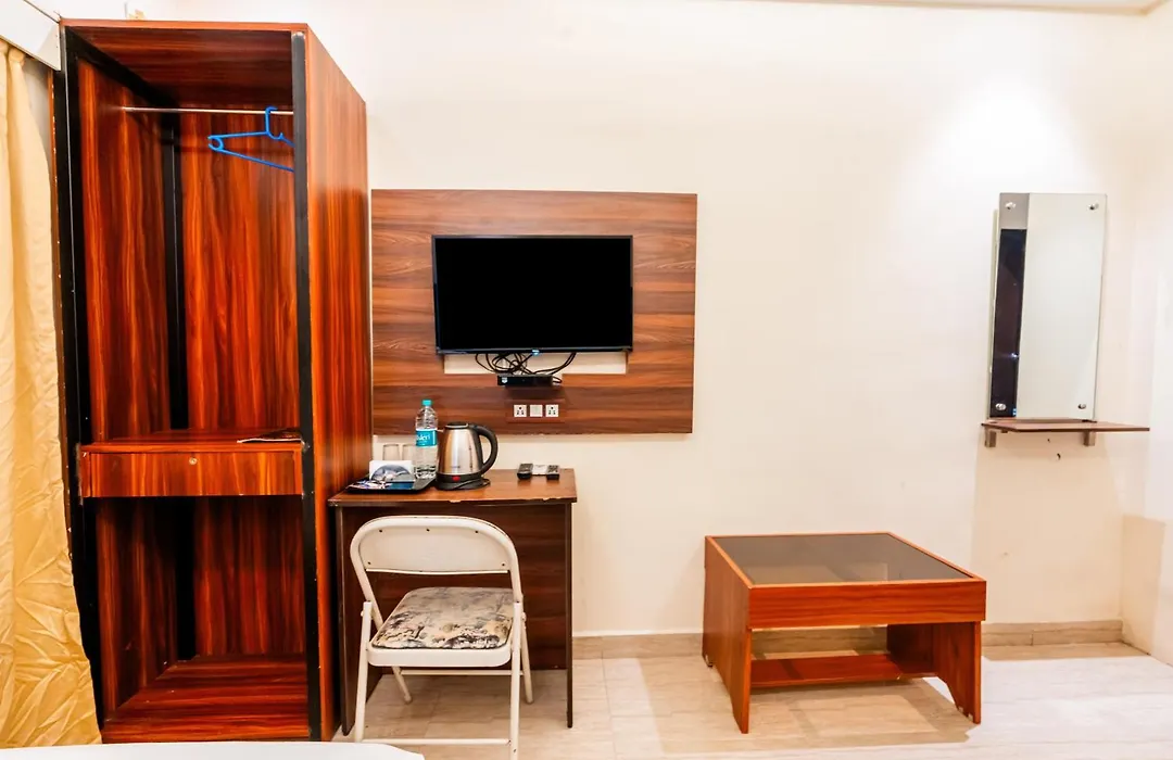 Treebo Express Inn-1