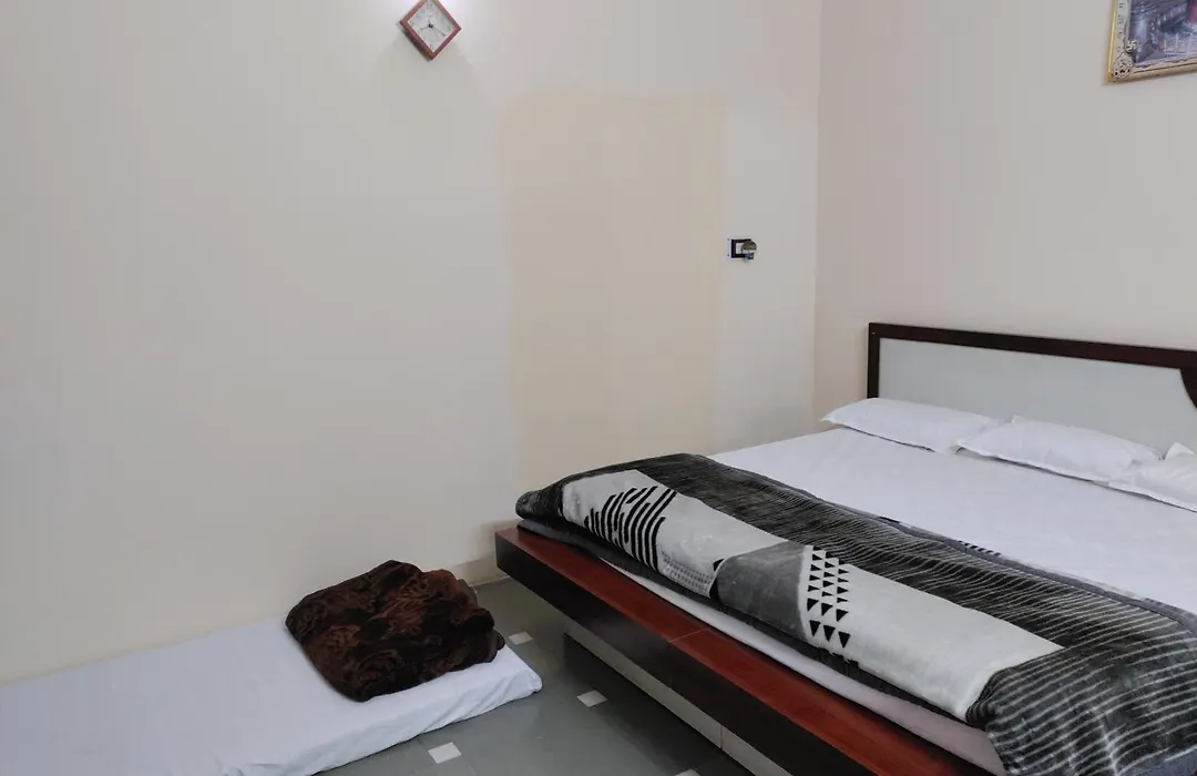 Ramashray Guest House-1
