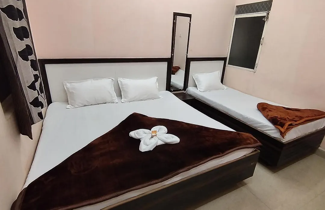 Shree Govindam Guest House-1