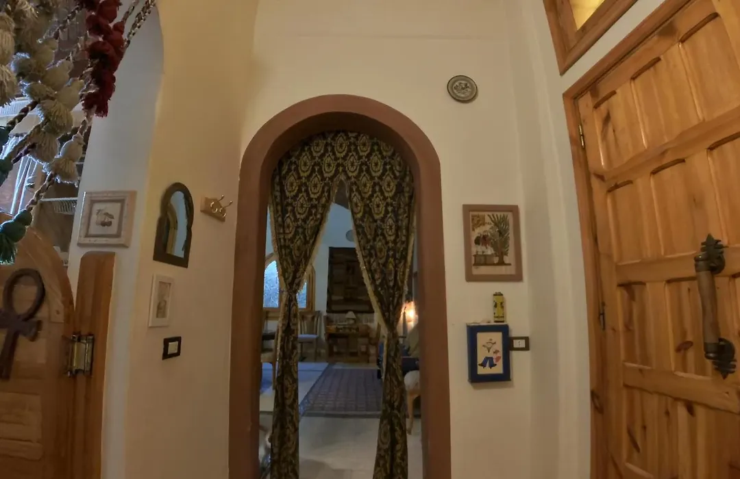 Alexander Lodge-1