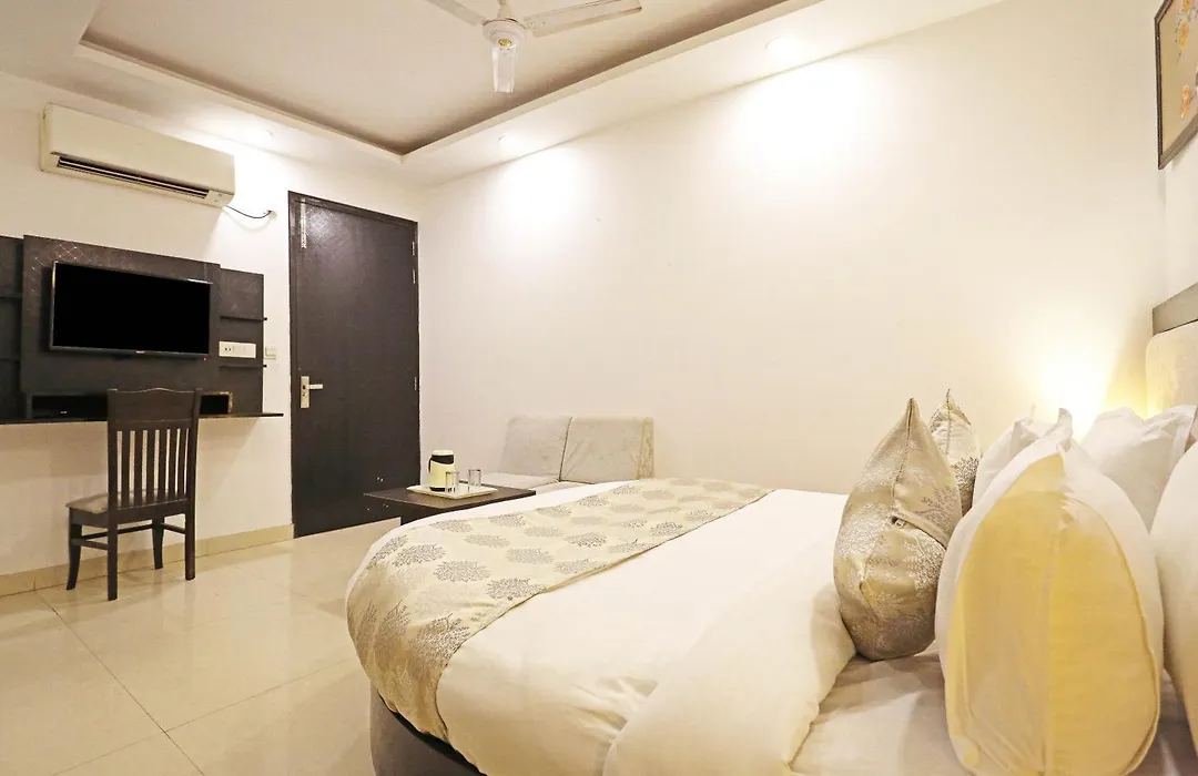 Airport Hotel Swan Near Delhi Airport-1