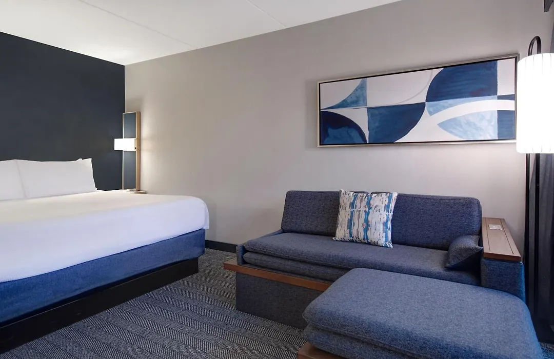 Courtyard By Marriott State College-1