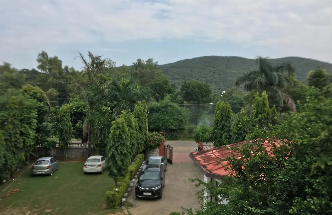 Hotel Sanctuary Resort-1