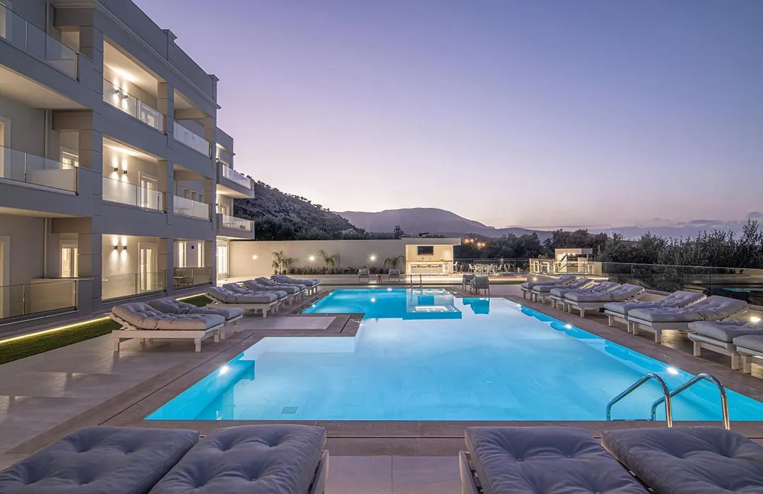 Filia Luxury Suites-1