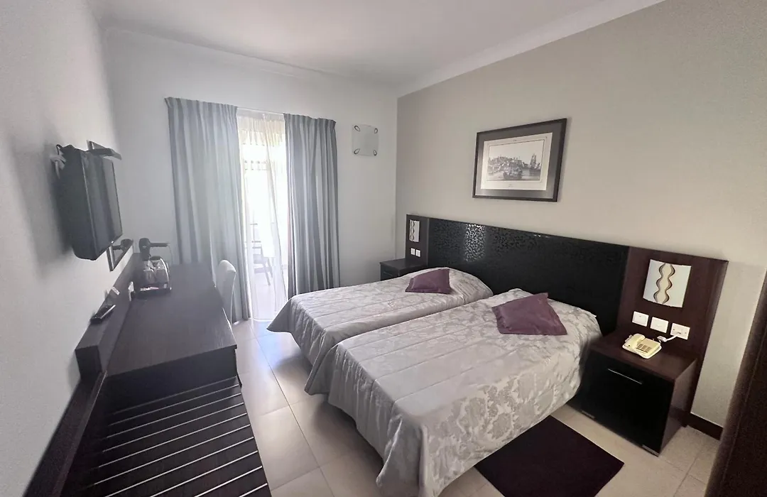 Grand Harbour Hotel-1