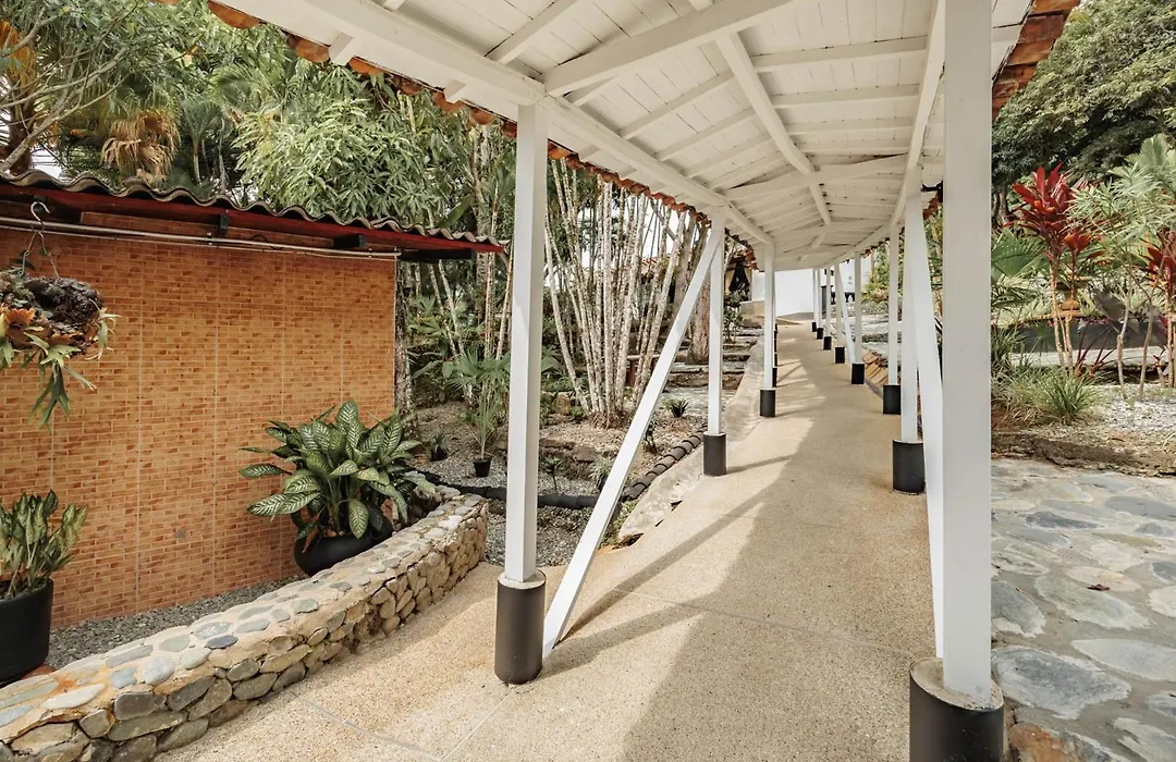 Hotel Quimbaya-1