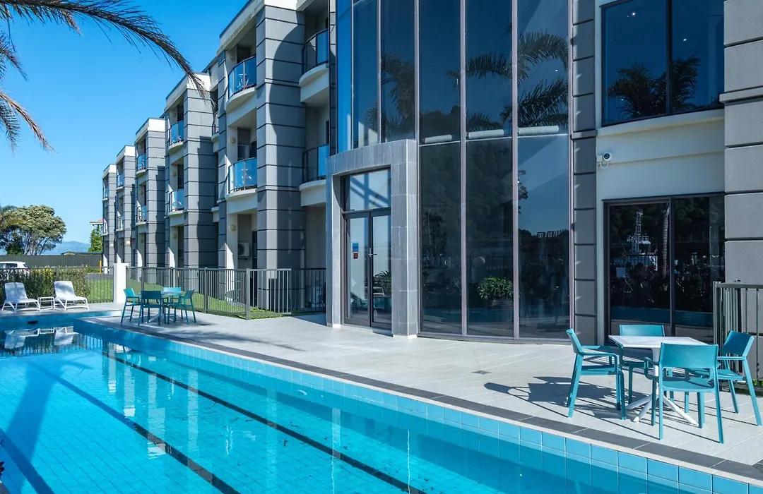 Portside Hotel Gisborne-1