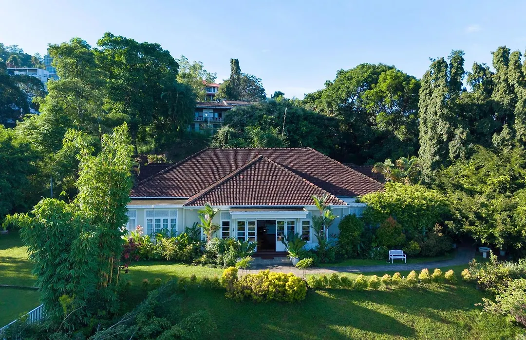 Castle Hill Bungalow By Seven Angels-1