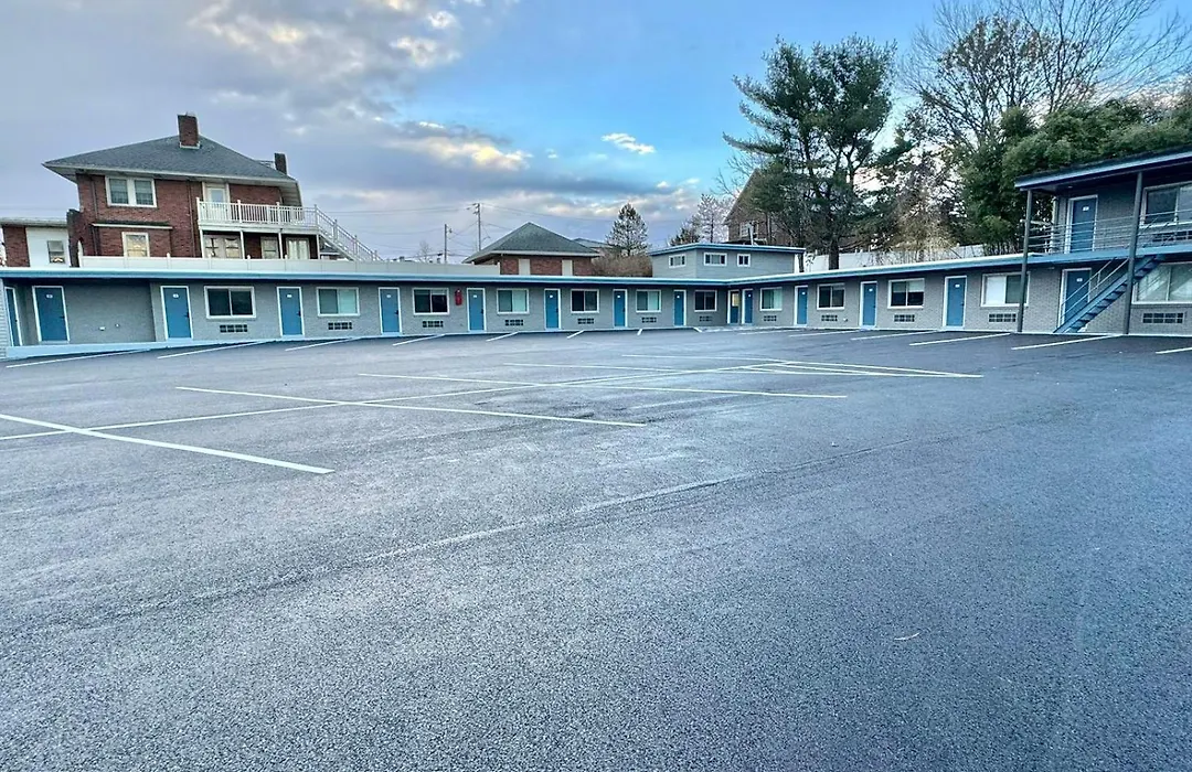 Residency Inn & Studios-1
