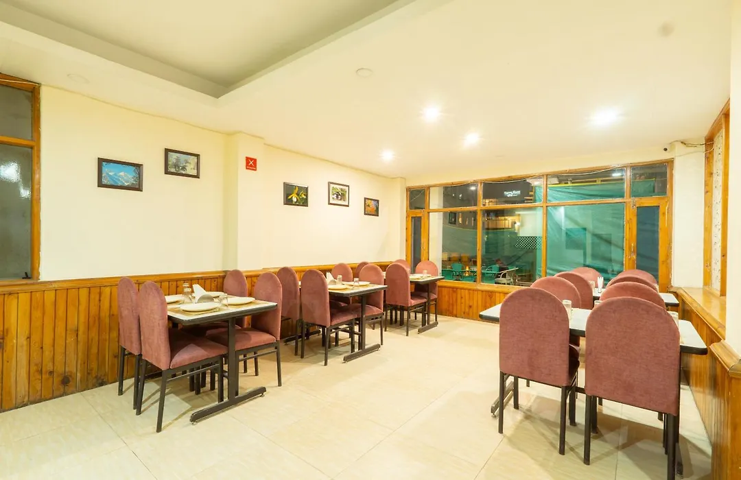 Hotel Rising Star Near To Mall Road #Budgetfriendly #Bigrooms #Garden #Bonfire #Parking #Forestview #Mountainview-1