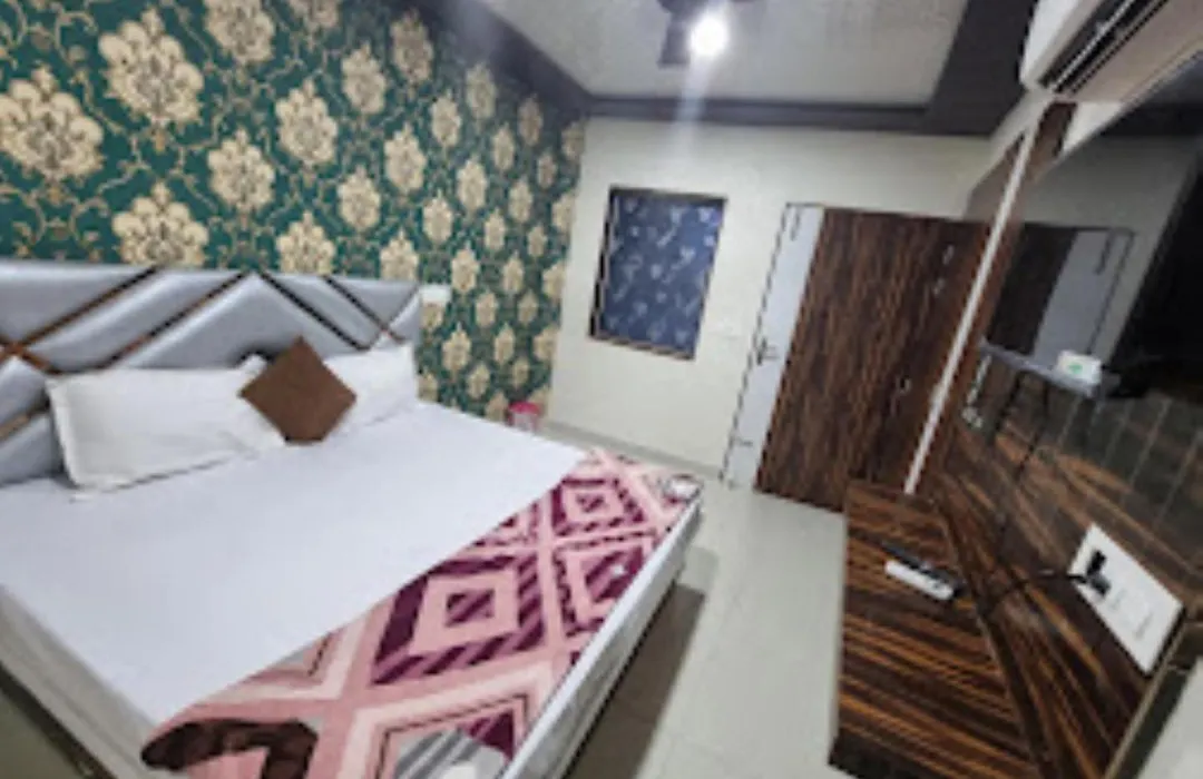 Hotel Shanti Grand Inn-1