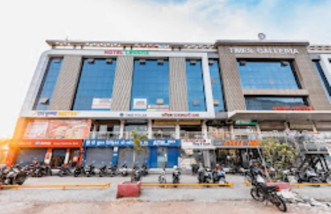 Lennox Hotel , Surat-1